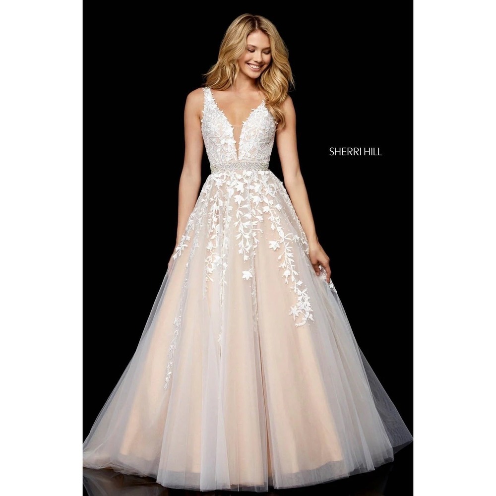 Sherri Hill 11335 Ivory Nude Lace Ball Gown Size 0 NWT $898